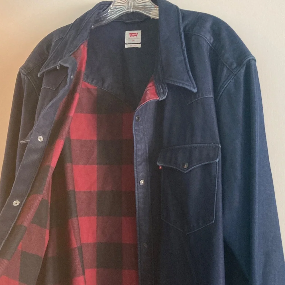 Levis Mens Size XXL Dark Blue Denim Cotton Lined Jacket Snap Front Relaxed Fit